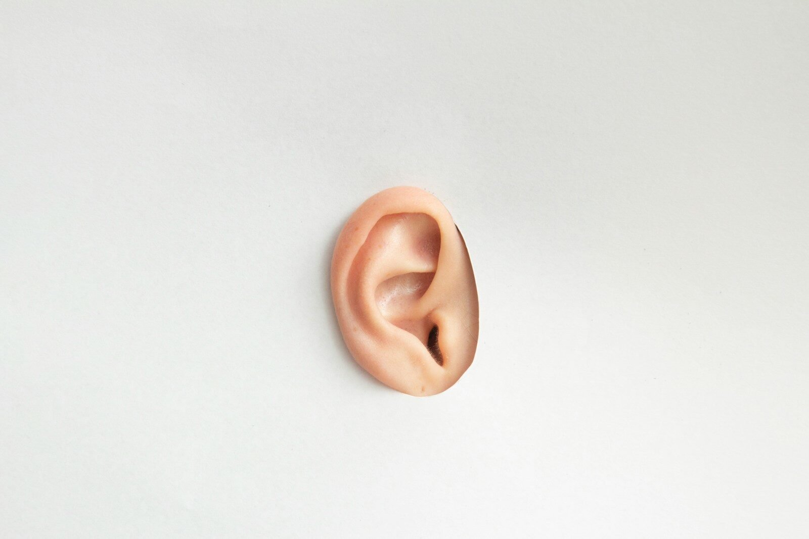 How to Improve English Listening Skills: Simple Habits That Work